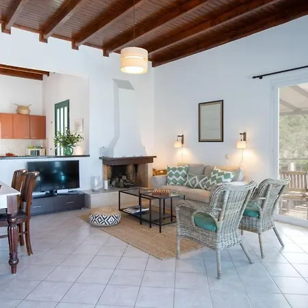 Peaceful With Stunning Sea Views