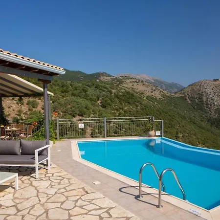 Peaceful With Stunning Sea Views *