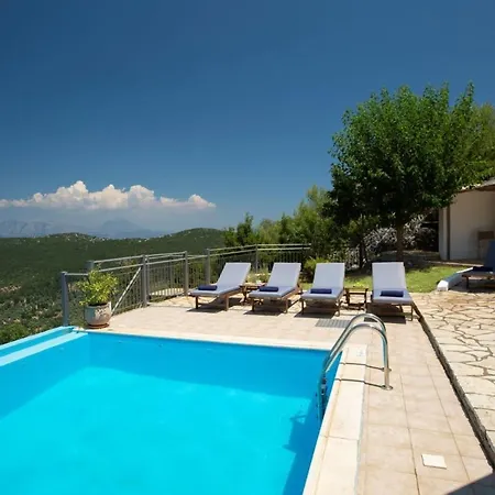 Peaceful With Stunning Sea Views ヴィラ Fternón