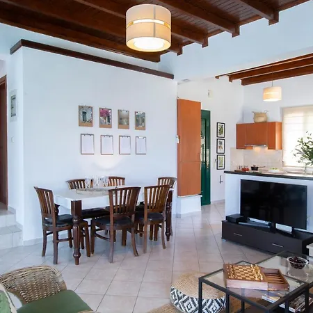 Peaceful With Stunning Sea Views Villa Fternó